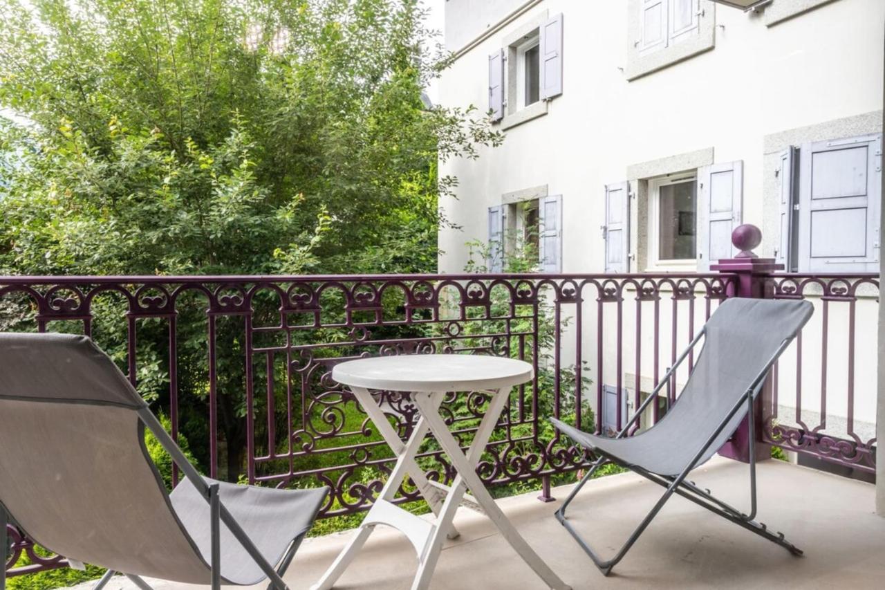 Villa Vallet- Newly Renovated 2 Bedroom Nestled Just Off The Main Street 샤모니 외부 사진